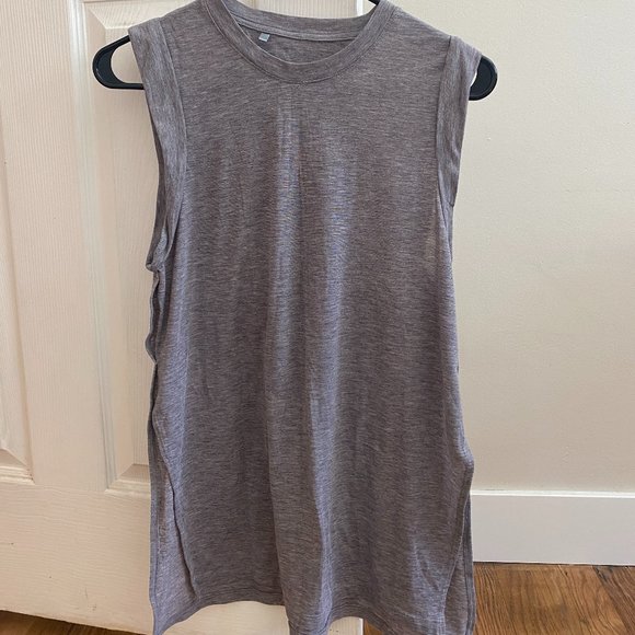 Under Armour Tunic Tank Top - Picture 1 of 3